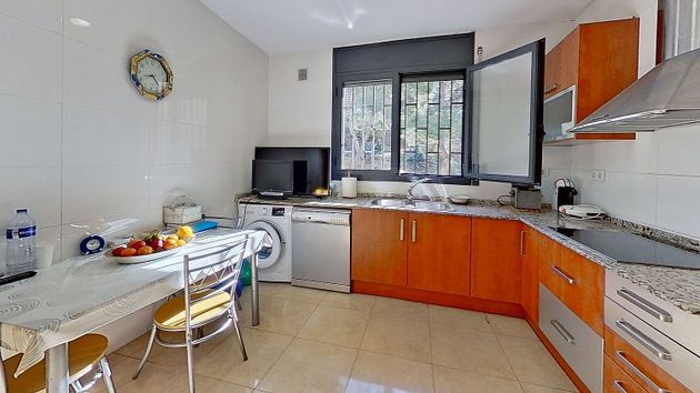 Foto 2 de Casa en venda a Singuerlín - Can Franquesa - Les Oliveres de 5 habitacions amb terrassa i garatge