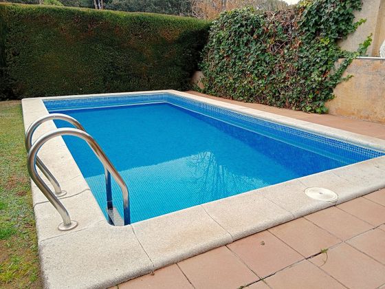Foto 2 de Xalet en venda a Can Majó - Can Trabal de 6 habitacions amb piscina i garatge