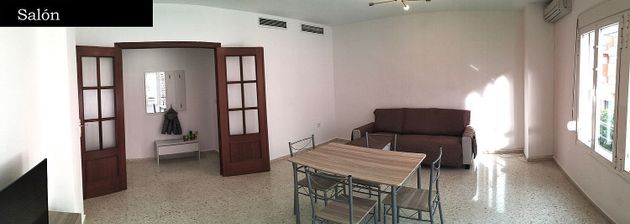Foto 1 de Alquiler de piso en San Roque - Ronda norte de 3 habitaciones con muebles y aire acondicionado