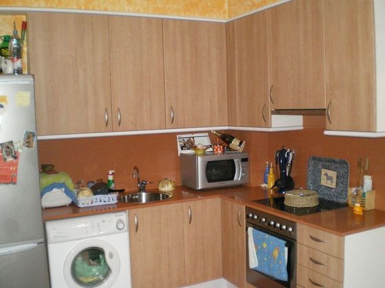 Foto 1 de Àtic en venda a Migjorn de 2 habitacions amb terrassa i mobles