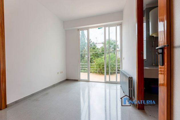 Foto 1 de Casa en venda a calle Carrèr València de 5 habitacions amb terrassa i garatge