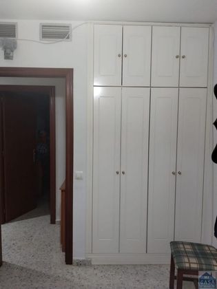 Foto 2 de Piso en venta en Sur de 3 habitaciones con garaje y aire acondicionado