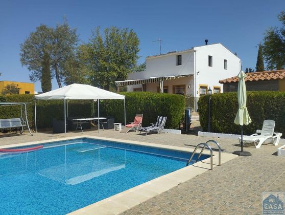 Foto 2 de Xalet en venda a Don Álvaro de 3 habitacions amb terrassa i piscina