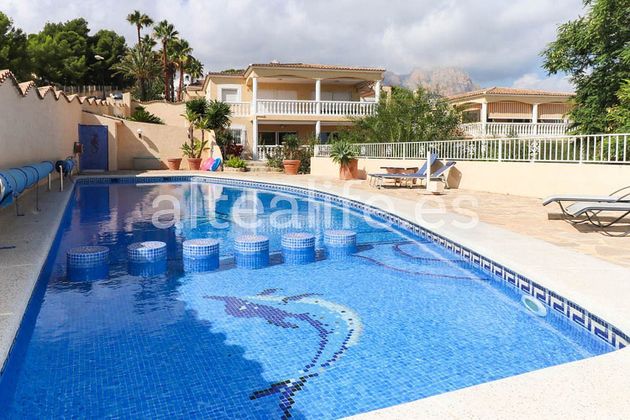 Foto 1 de Piso en venta en Nucia (la) de 3 habitaciones con terraza y piscina
