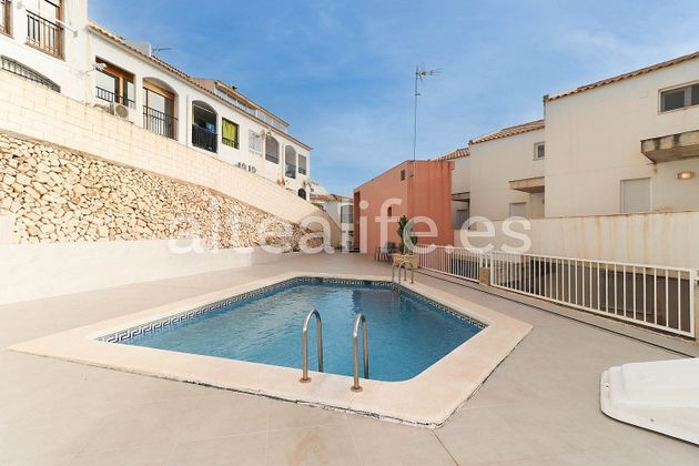 Foto 2 de Piso en venta en Altea Pueblo de 1 habitación con terraza y piscina