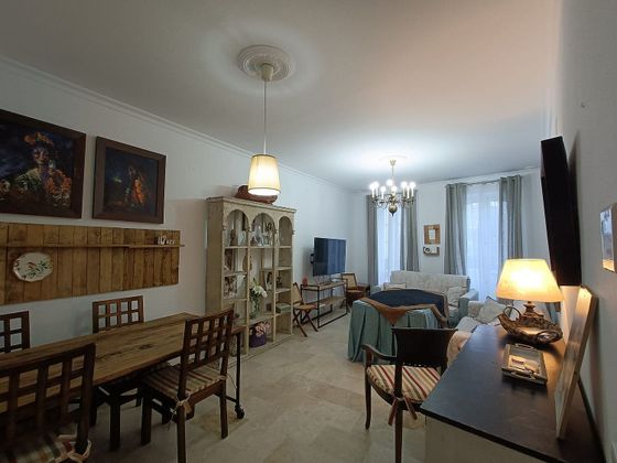 Foto 1 de Alquiler de piso en Mentidero - Teatro Falla - Alameda de 3 habitaciones con terraza y muebles