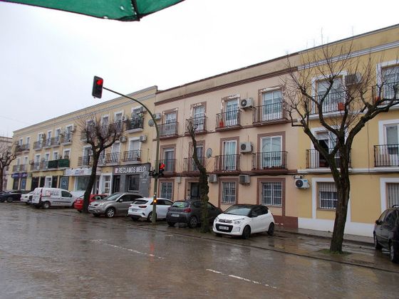 Foto 1 de Piso en venta en avenida De la Estación de 4 habitaciones con terraza y garaje
