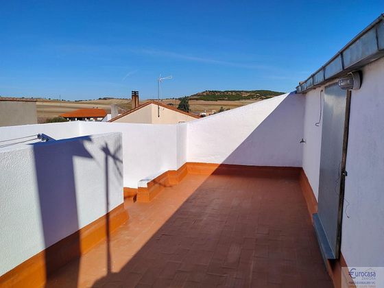 Foto 1 de Casa en venda a Corrales de 3 habitacions amb terrassa i garatge