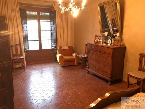 Foto 2 de Xalet en venda a Morales del Vino de 4 habitacions amb terrassa i garatge