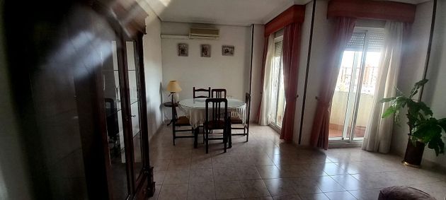 Foto 1 de Pis en venda a avenida Pierre de Coubertin de 4 habitacions amb terrassa i aire acondicionat