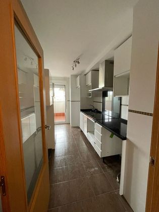 Foto 1 de Pis en venda a calle Dalia de 2 habitacions amb terrassa i garatge