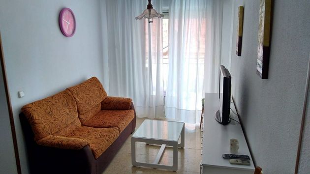 Foto 1 de Pis en venda a avenida De Hernán Cortés de 3 habitacions amb terrassa i aire acondicionat