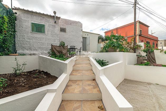 Foto 1 de Casa adossada en venda a Arico de 2 habitacions amb terrassa i jardí