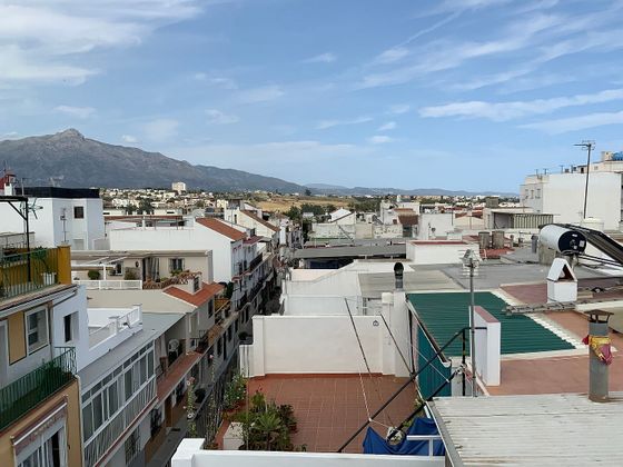 Foto 1 de Venta de casa en calle Antequera de 6 habitaciones con terraza y balcón