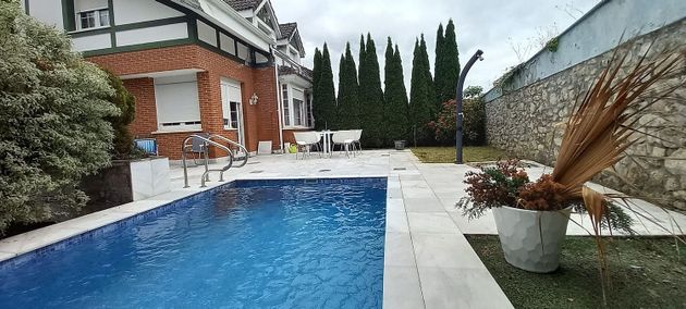 Foto 1 de Casa en venda a Guriezo de 3 habitacions amb terrassa i piscina