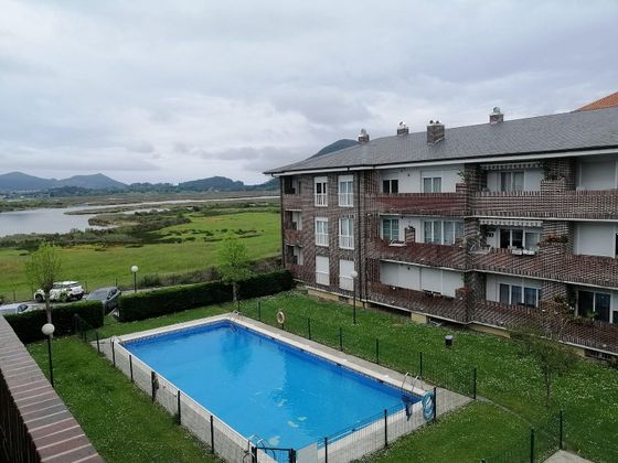 Foto 1 de Piso en venta en Bárcena de Cicero de 2 habitaciones con terraza y piscina