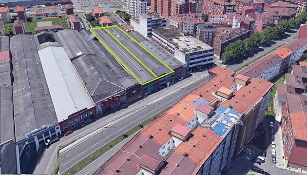 Foto 2 de Venta de nave en avenida Principe de Asturias de 3830 m²
