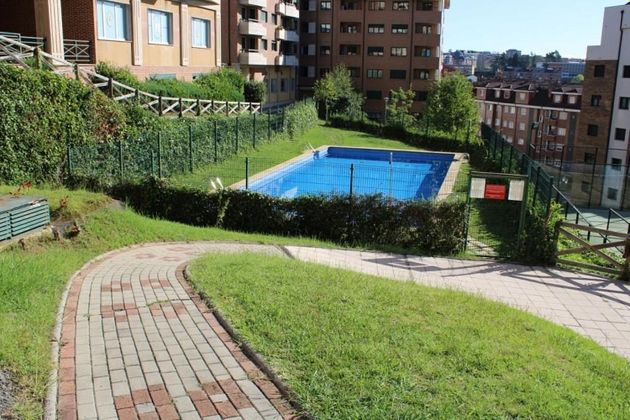 Foto 1 de Pis en venda a calle Asturcon de 3 habitacions amb terrassa i piscina