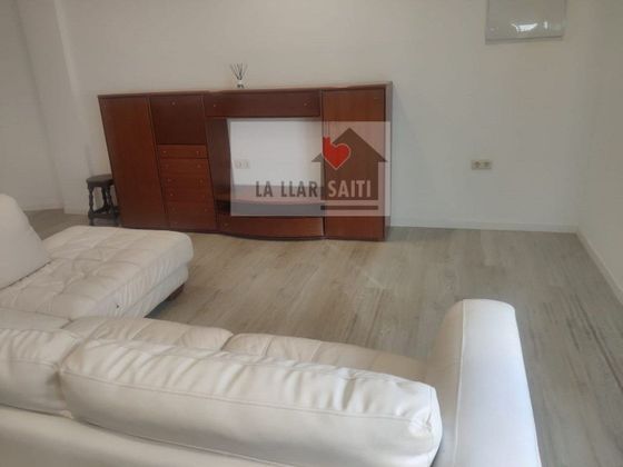 Foto 1 de Piso en venta en Xàtiva de 2 habitaciones con aire acondicionado y ascensor