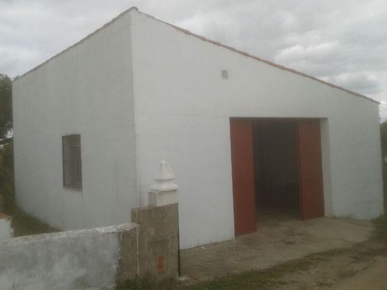 Foto 2 de Casa rural en venda a Brozas de 1 habitació amb garatge
