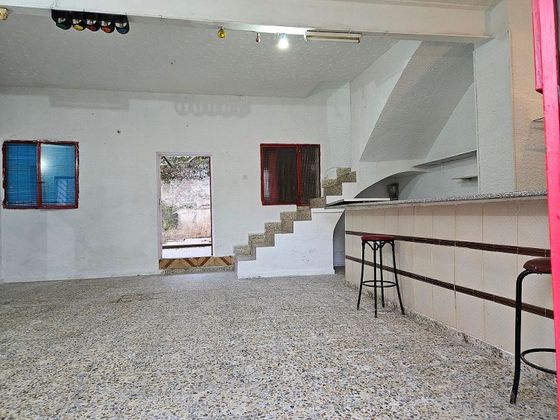 Foto 2 de Casa en venda a barrio San Antón de 3 habitacions amb terrassa i garatge
