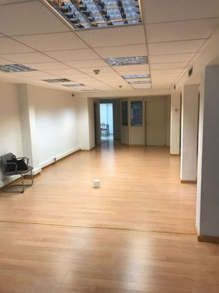 Foto 2 de Alquiler de oficina en Centro - Alicante de 290 m²