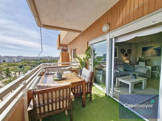 Foto 1 de Àtic en venda a calle Periodista Tirso Marín de 2 habitacions amb terrassa i piscina