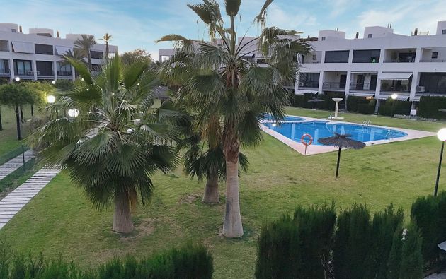 Foto 1 de Venta de dúplex en Alicante Golf de 3 habitaciones con terraza y piscina