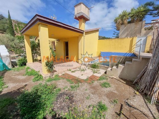 Foto 1 de Casa rural en venda a Benajarafe – Almayate de 2 habitacions amb piscina i garatge