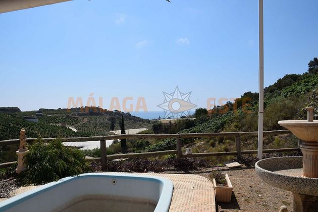 Foto 1 de Casa rural en venda a Benajarafe – Almayate de 2 habitacions amb terrassa i piscina