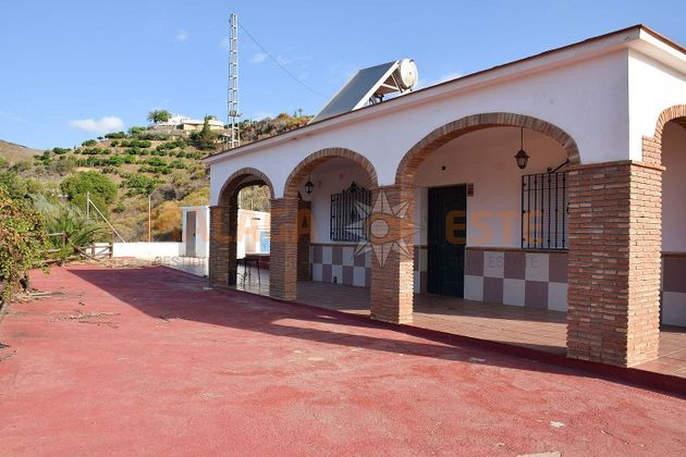 Foto 2 de Venta de casa rural en Urbanización Santa Rosa de 2 habitaciones con terraza y piscina