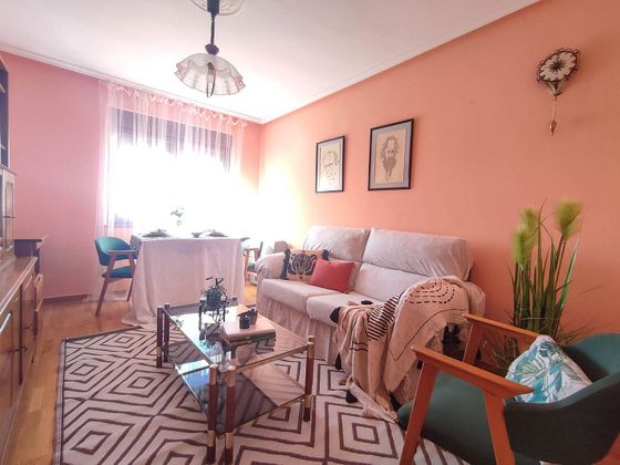 Foto 1 de Pis en venda a calle Fray Martín de Valencia de 2 habitacions amb terrassa i piscina
