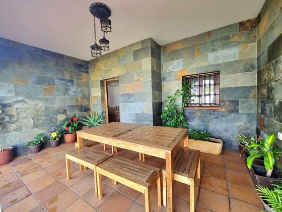 Foto 2 de Xalet en venda a Las Lagunas - Campano de 3 habitacions amb terrassa i garatge