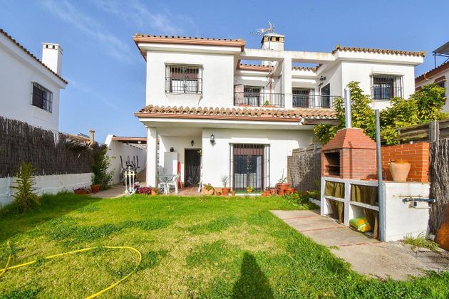 Foto 1 de Casa en venda a Medina-Sidonia de 3 habitacions amb terrassa i garatge