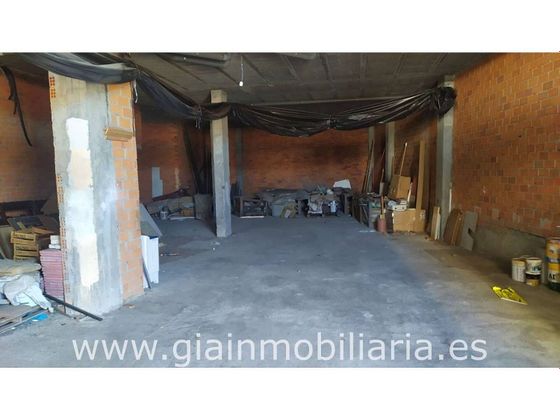 Foto 2 de Local en venda a calle Do Calvario amb garatge