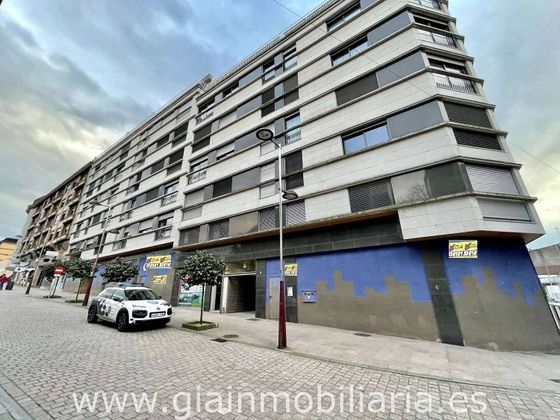 Foto 1 de Alquiler de local en calle Antonio Palacios de 94 m²