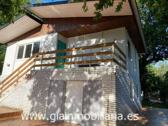 Foto 1 de Casa en venta en Ponteareas de 3 habitaciones con terraza y piscina