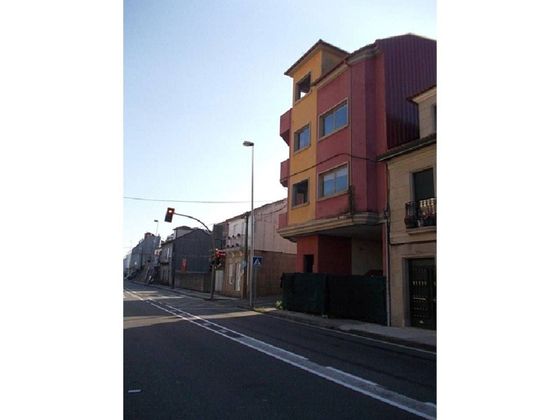 Foto 2 de Edificio en venta en avenida Da Barca de 367 m²