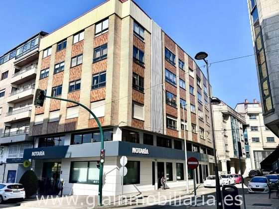 Foto 2 de Venta de piso en calle Pérez Leirós de 3 habitaciones con calefacción y ascensor