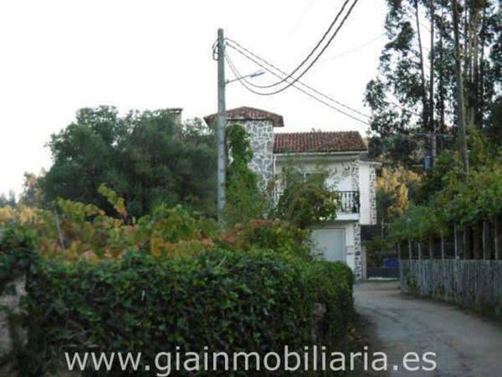 Foto 2 de Casa en venda a Ribadumia de 3 habitacions amb terrassa i garatge