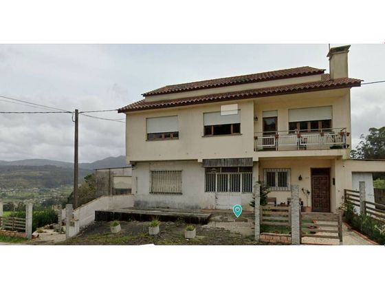 Foto 2 de Casa en venta en Redondela de 3 habitaciones con terraza