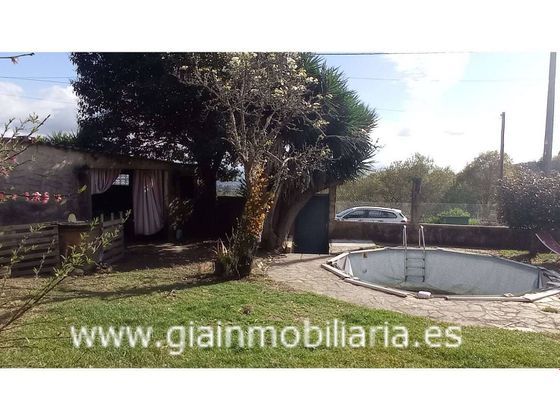 Foto 2 de Chalet en venta en Mondariz de 3 habitaciones con terraza y piscina