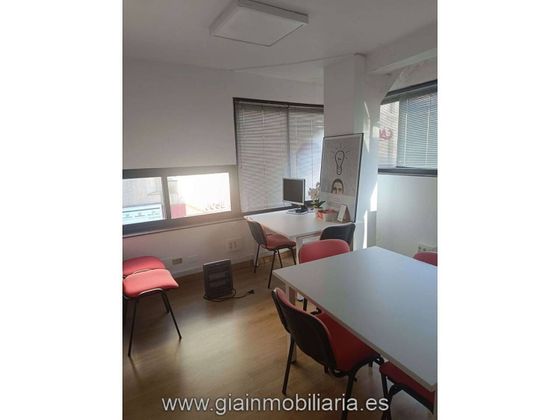 Foto 1 de Oficina en alquiler en calle Ramón González de 80 m²
