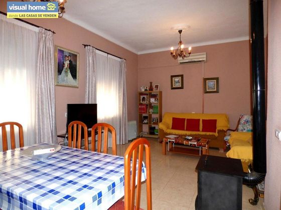 Foto 1 de Venta de casa en Villajoyosa ciudad de 4 habitaciones con terraza