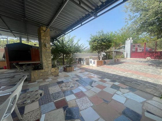 Foto 2 de Casa rural en venta en Nucia (la) de 2 habitaciones con piscina y jardín