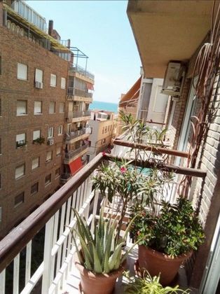 Foto 1 de Venta de piso en Raval Roig - Virgen del Socorro de 3 habitaciones con terraza y balcón