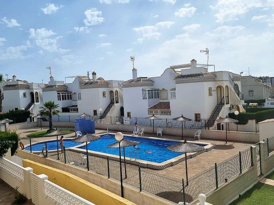 Foto 1 de Dúplex en venta en Nueva Torrevieja - Aguas Nuevas de 2 habitaciones con terraza y piscina