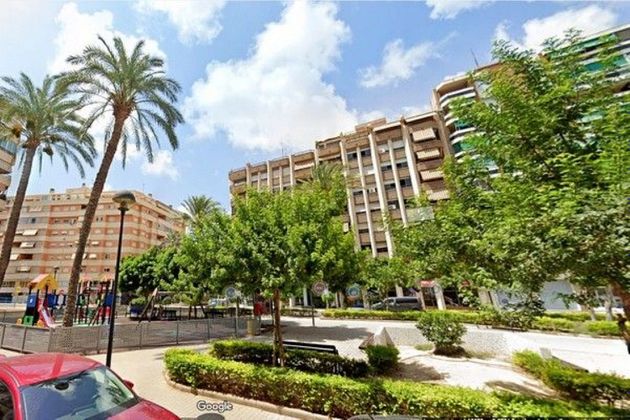 Foto 1 de Venta de piso en San Juan de Alicante/Sant Joan d´Alacant de 4 habitaciones con terraza y aire acondicionado