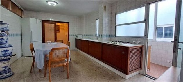Foto 2 de Piso en venta en Pla de Bon Repós de 3 habitaciones con terraza y garaje