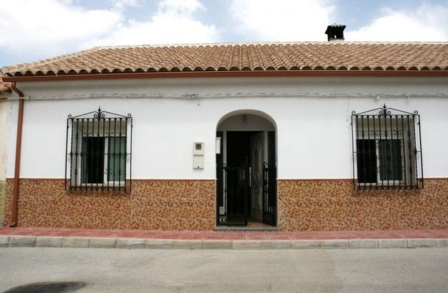Foto 1 de Venta de casa en Cortes de Baza de 3 habitaciones con terraza y piscina